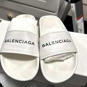 Balenciaga Pool Slide